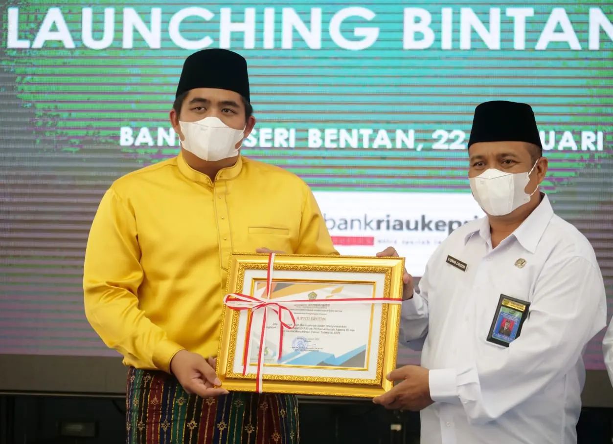 Plt Bupati Bintan Launching Gerakan Bintan Berwakaf