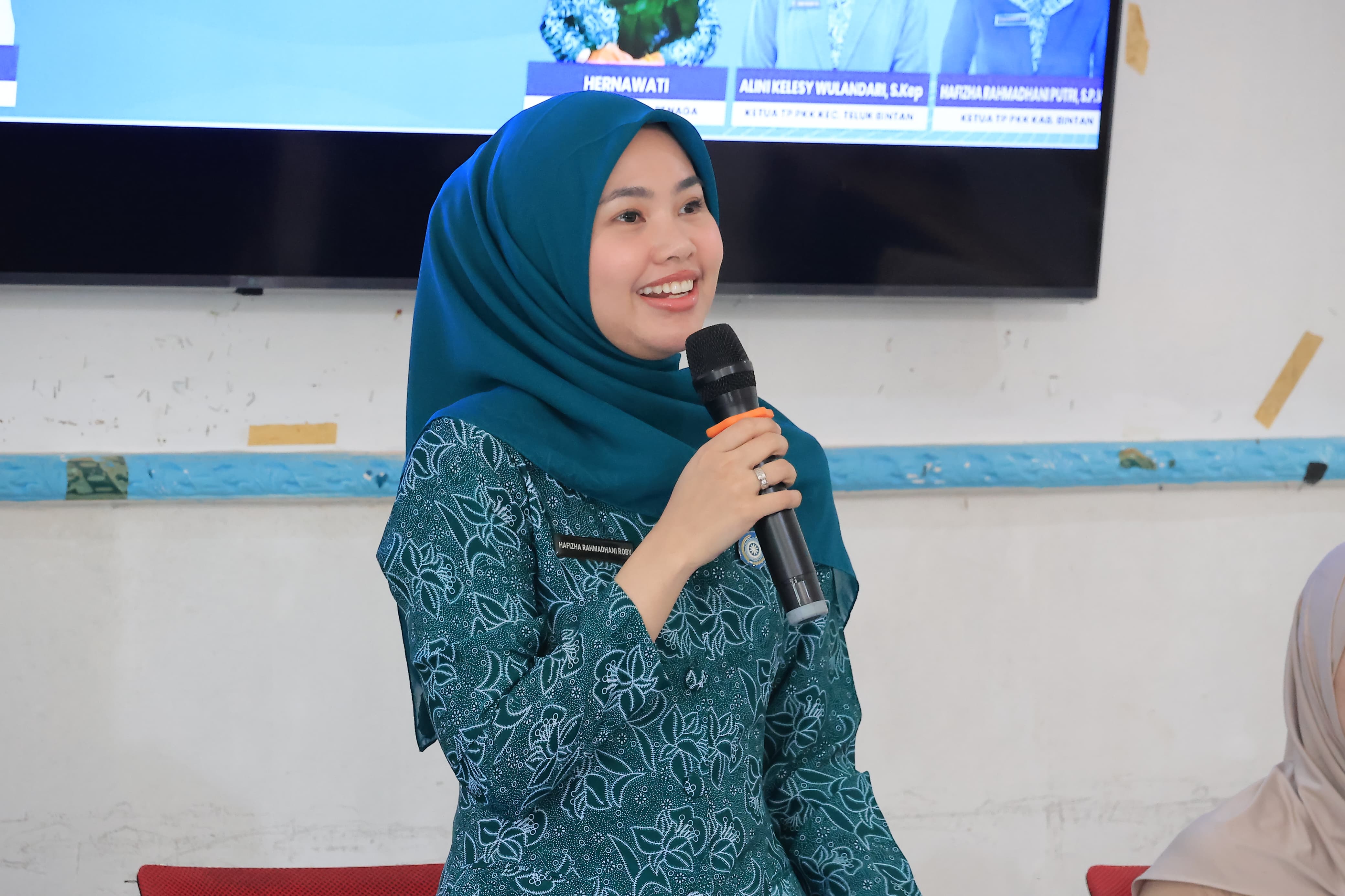 Hadir di Desa Penaga, Hafizha Terus Kampanyekan Gerakan Kelola Sampah Rumah Tangga