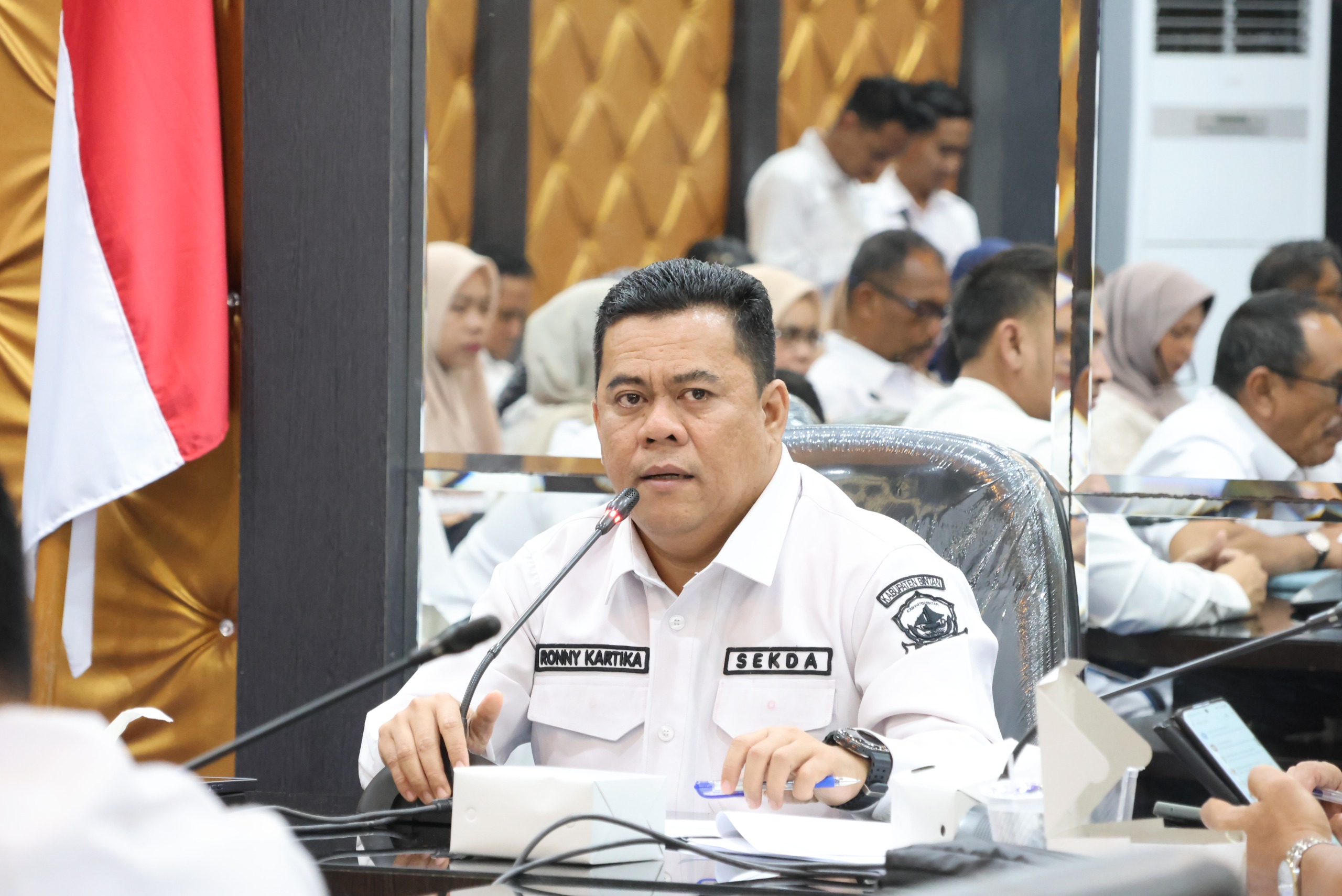 Digagas Bupati Roby, Bendera Hijau atau Hitam Jadi Tanda OPD Hingga Kelurahan/Desa Bersih dan Sehat