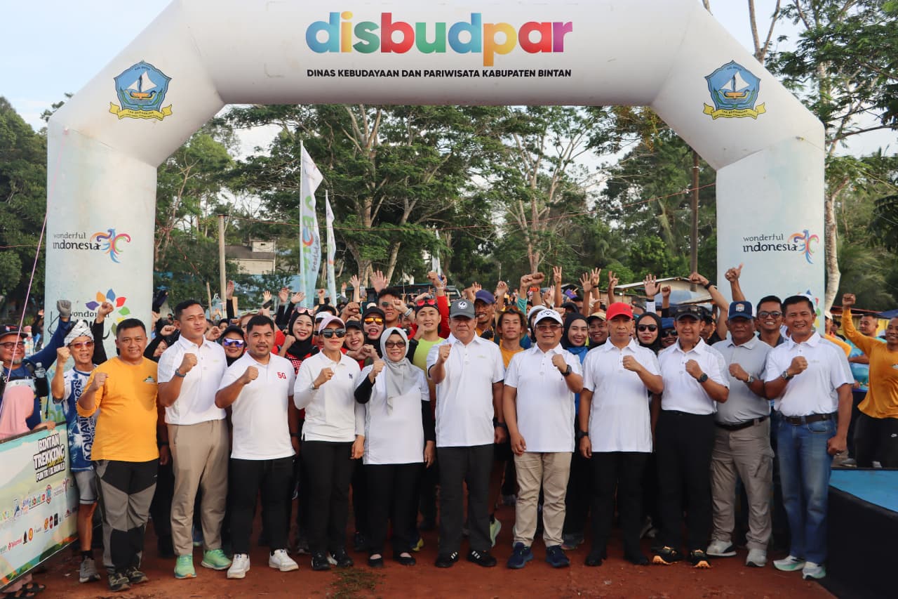 Bintan Trekking and Fun Trail Run 5K, Promosi Wisata Alam dan Budaya Lewat Pesona Gunung Bintan