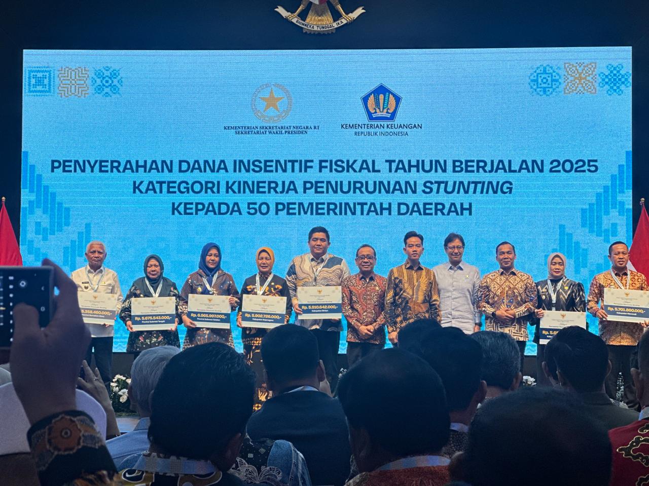Komitmen Wujudkan Bintan Zero Stunting, Bupati Roby Terima Apresiasi Lewat DIF dari Wapres RI