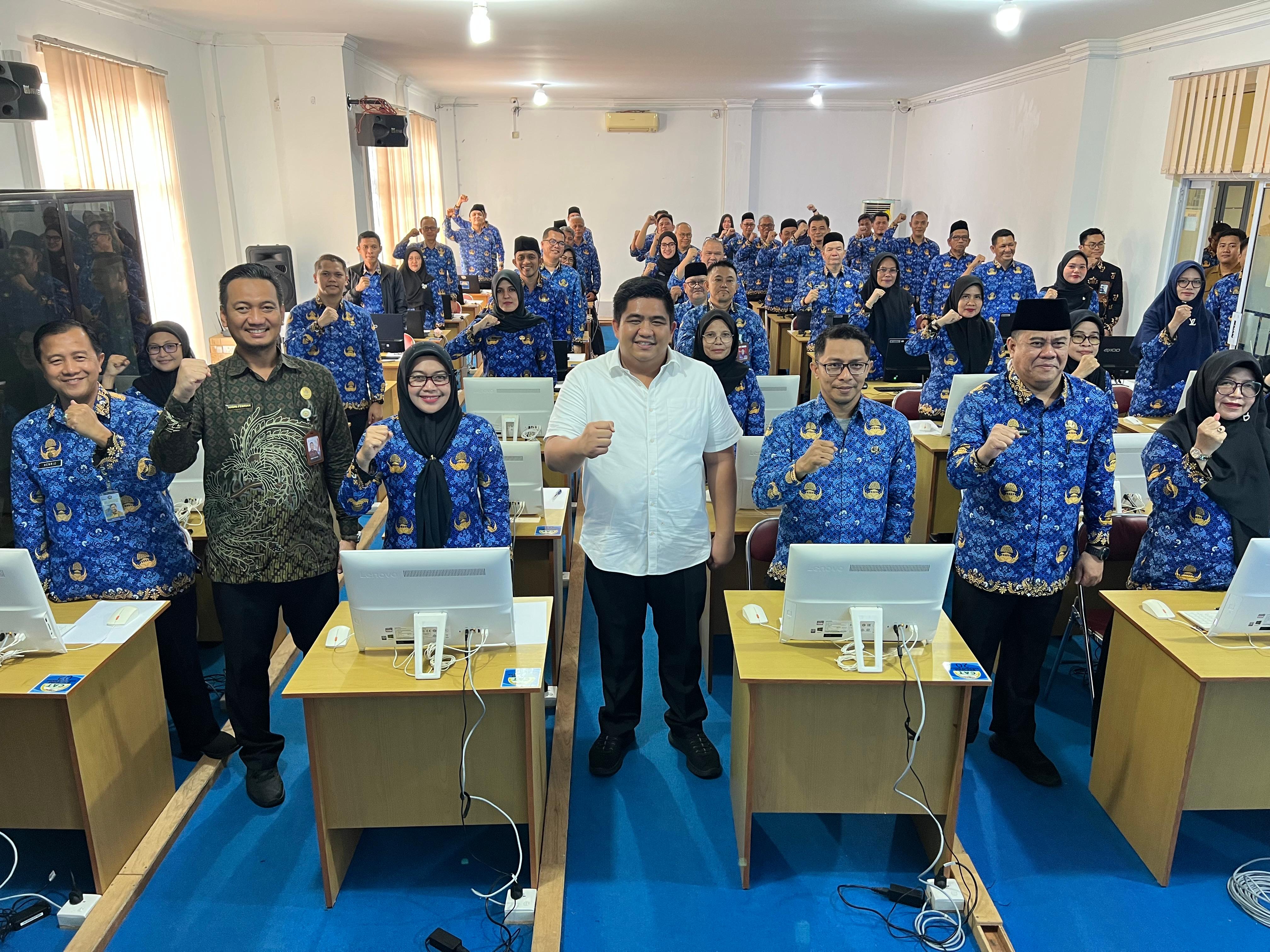 Bupati Roby Tinjau Pelaksanaan Penilaian Potensi dan Kompetensi Pegawai Lewat Profiling ASN