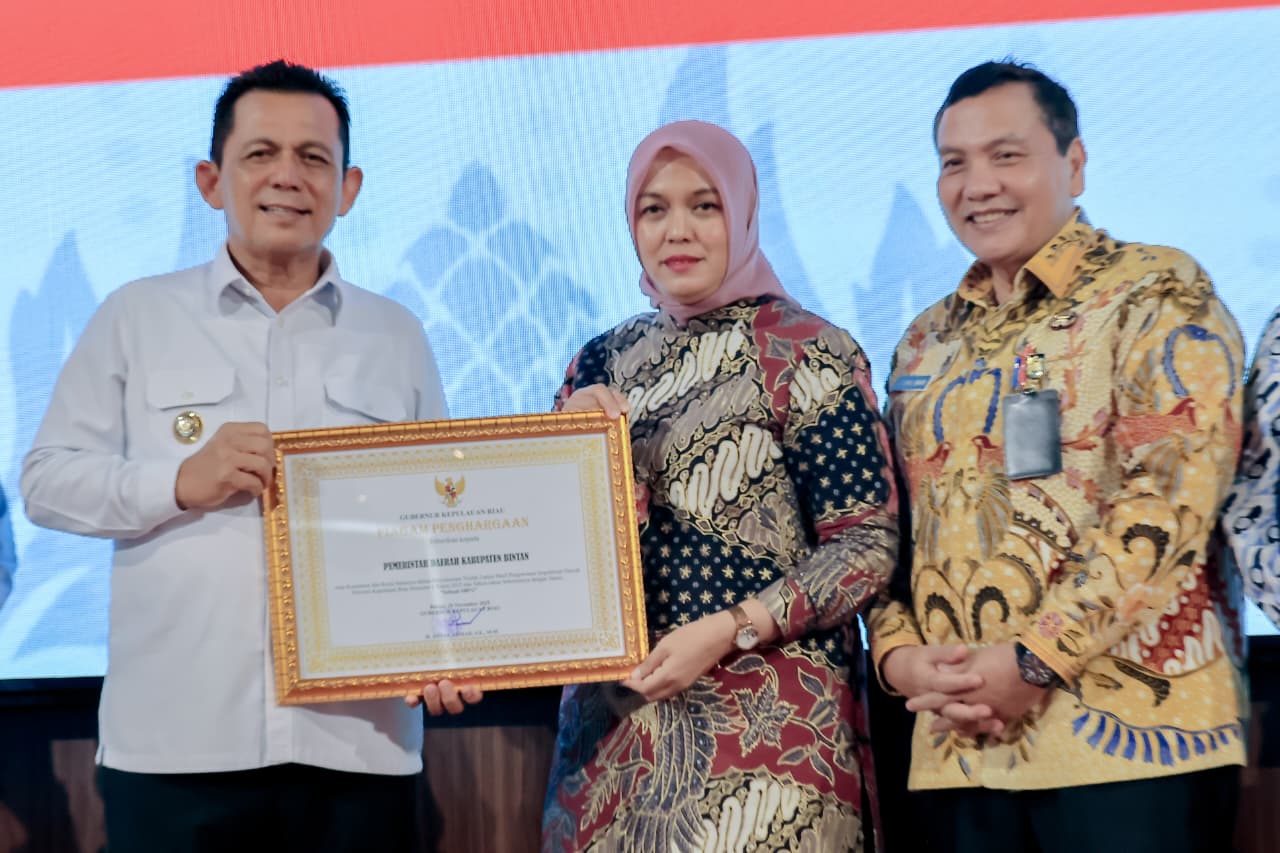 Bintan Kembali Raih Penghargaan Capaian Komitmen dan Kinerja Tindak Lanjut Hasil Pengawasan Inspektorat Daerah