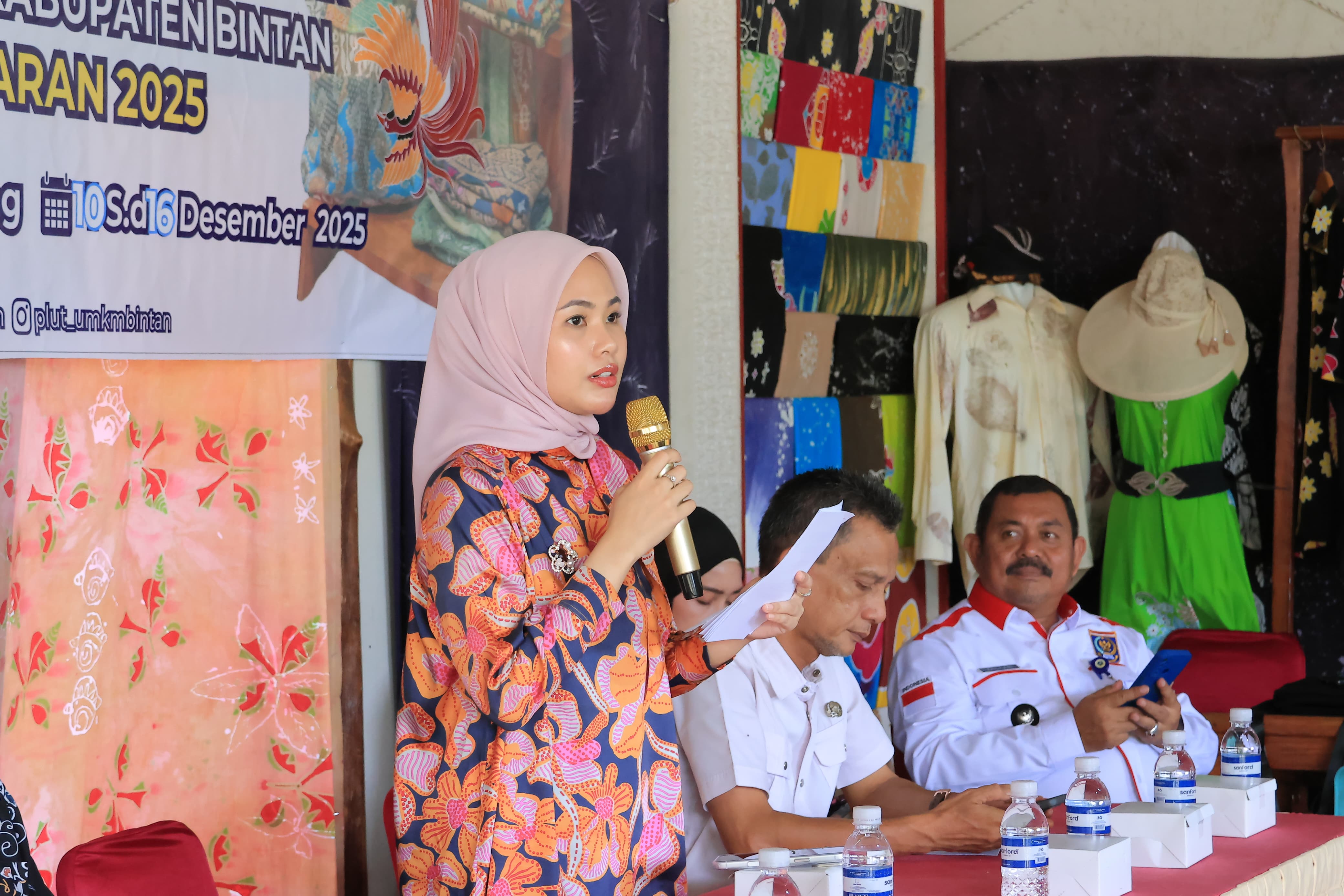 50 Pengrajin Bintan Dibekali Keterampilan Membatik, Hafizha : Upaya Kita Kembangkan Motif Asli Daerah