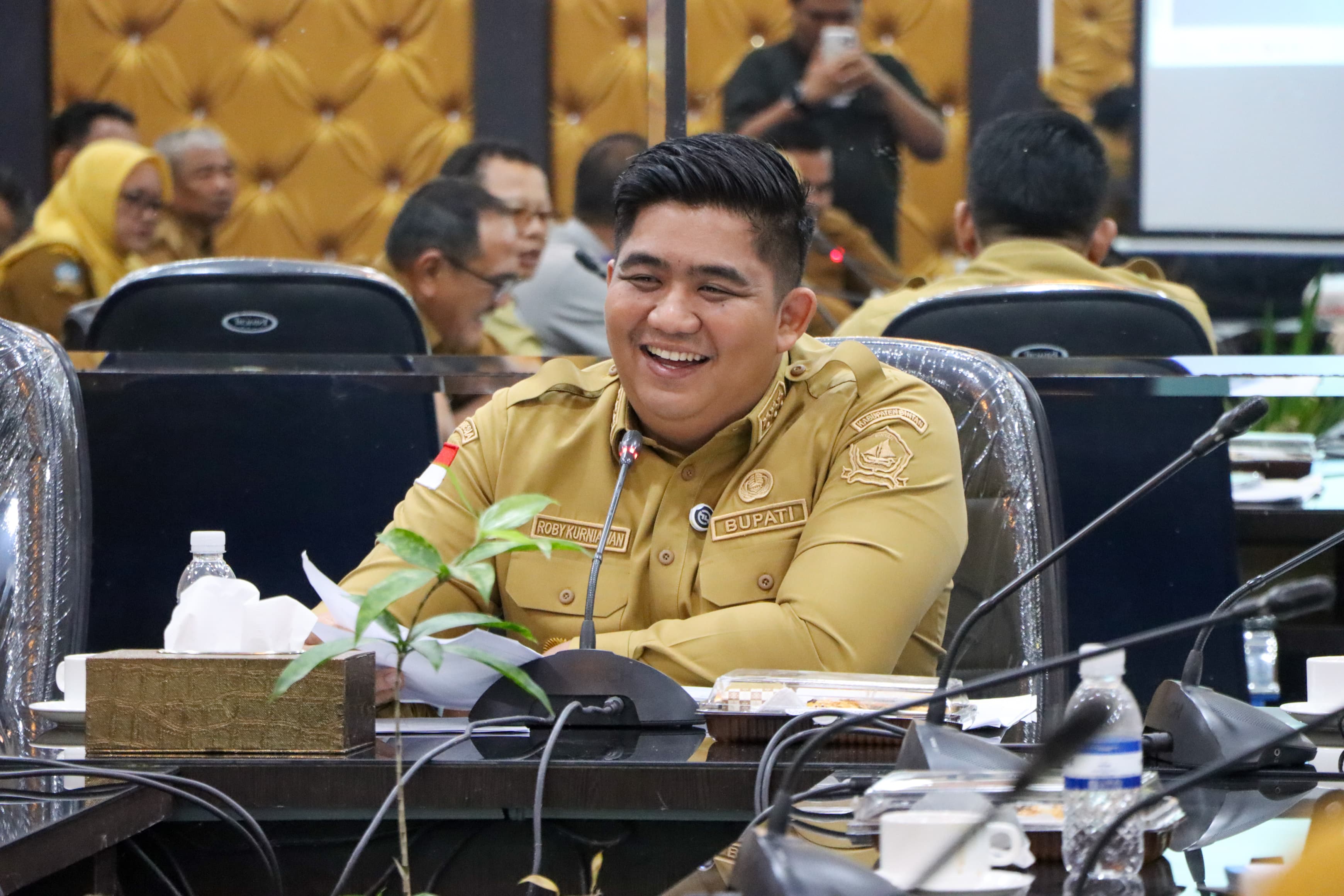 Bupati Roby Pimpin Rapat Staf Perdana Pemkab Bintan Tahun 2026