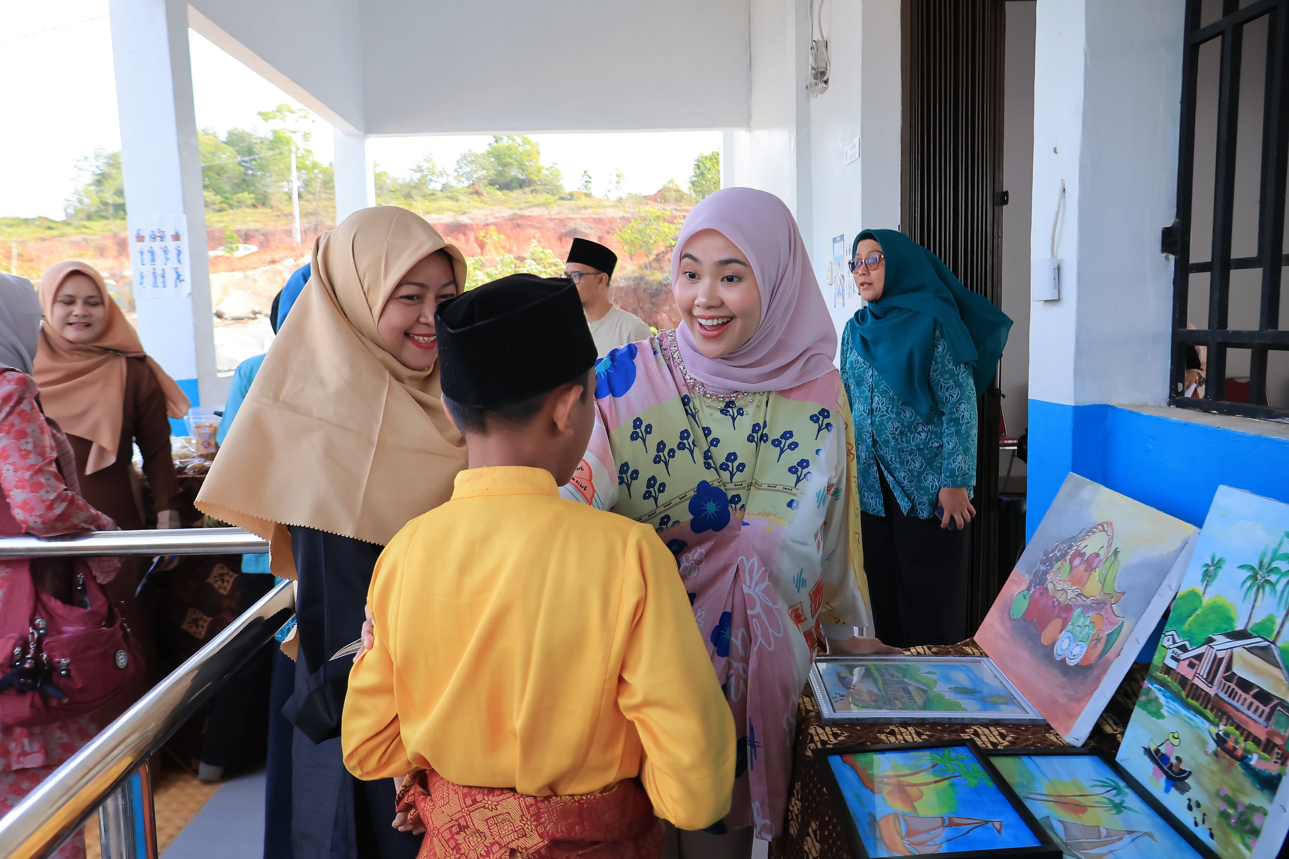 Hafizha Kunjungi SLB Bintan Timur, Beri Semangat Generasi Emas dan Istimewa