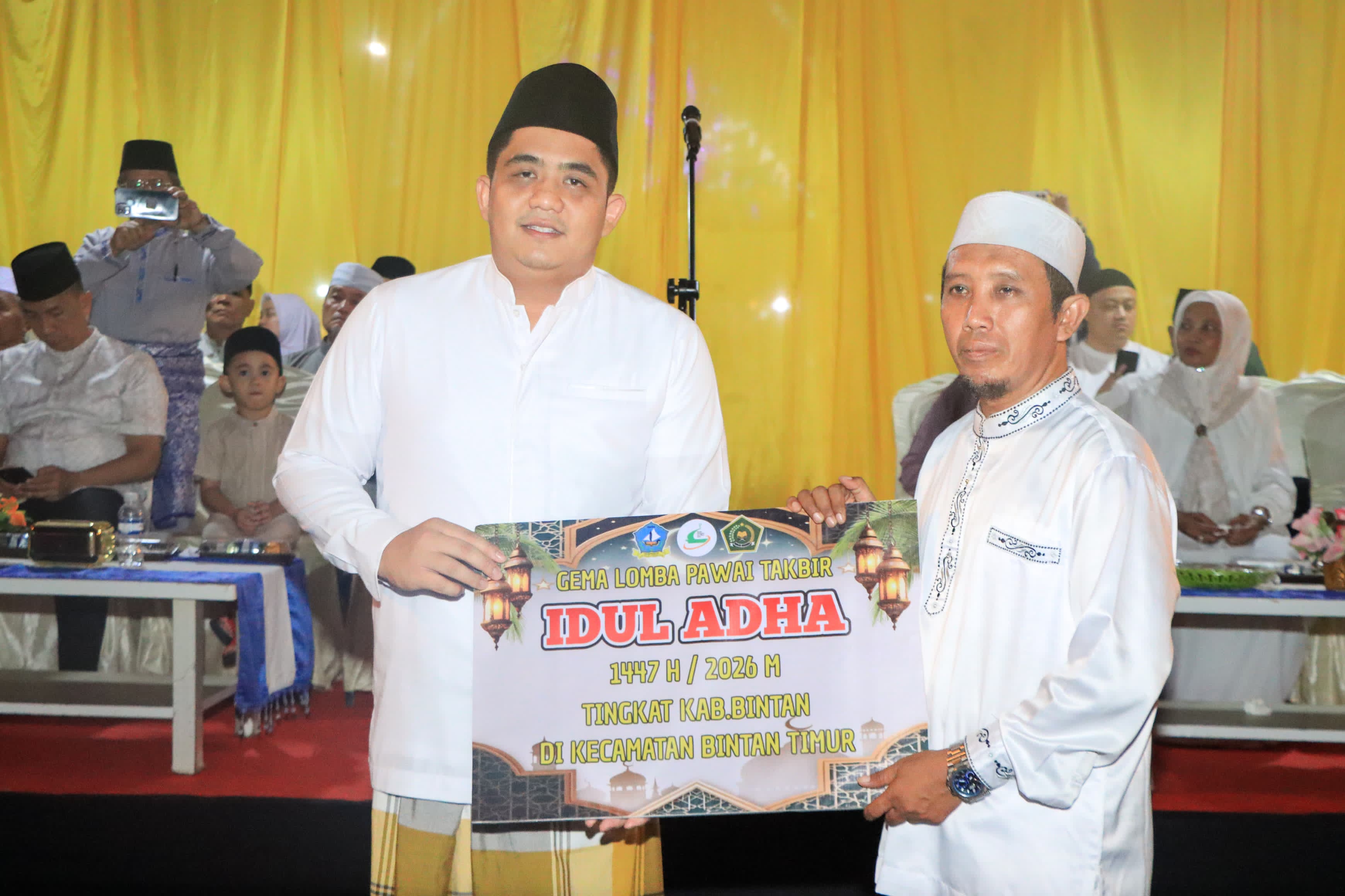 Bupati Bintan Ajak Masyarakat Perkuat Kebersamaan Melalui Pawai Takbir Idul Adha 1447 H