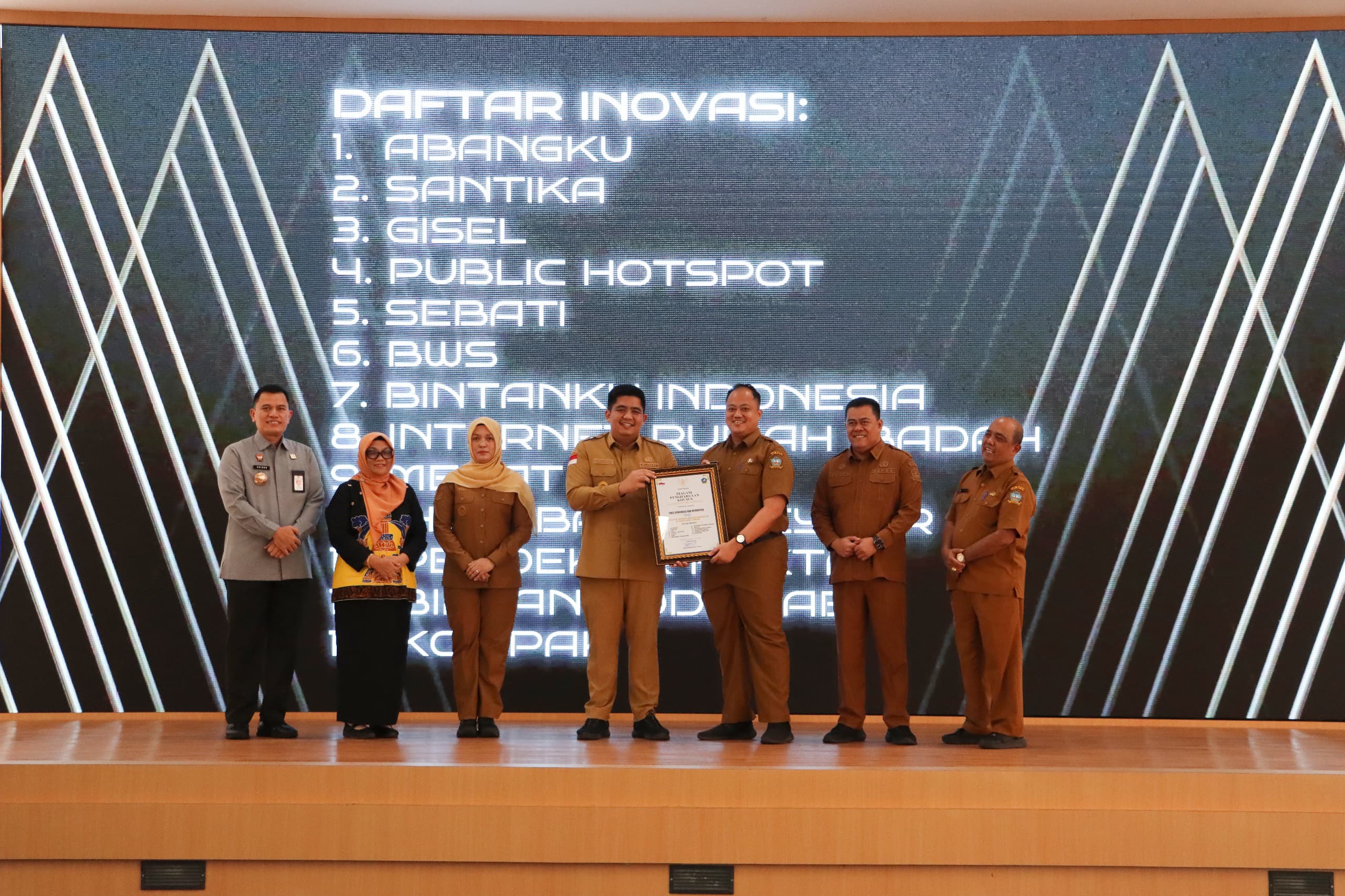 Anugerah Galanova Award 2026, Bupati Roby Harapkan OPD Terus Berinovasi