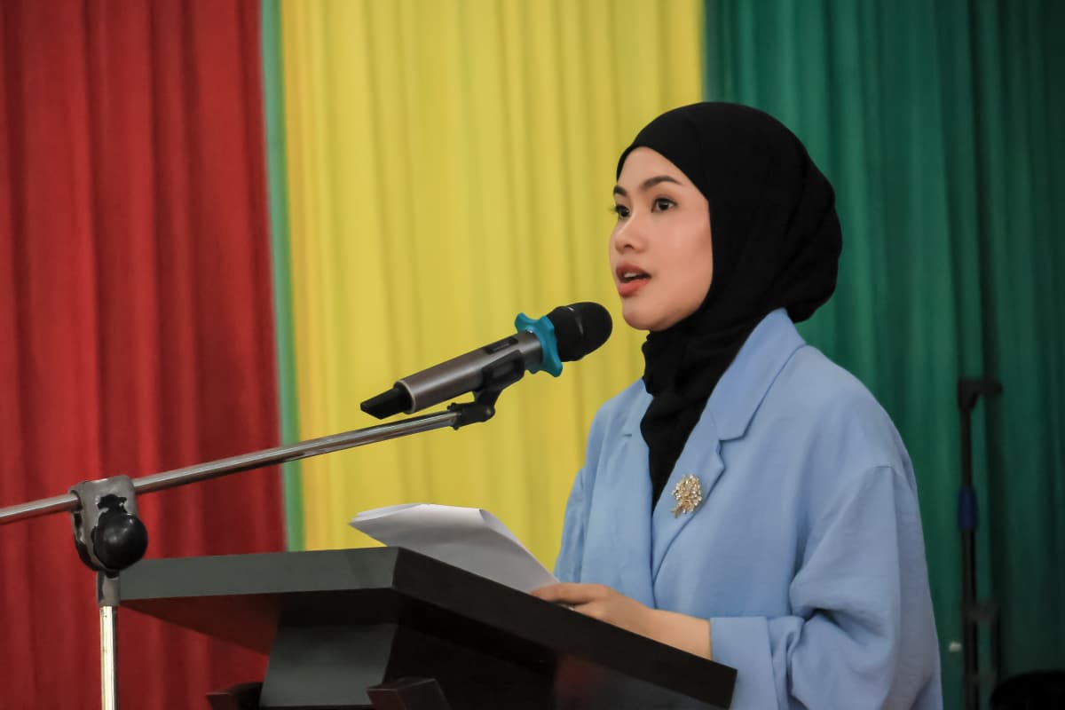 Hafizha Beri Edukasi Deteksi Dini Kanker Payudara bagi Remaja Putri di SMAN 1 Toapaya