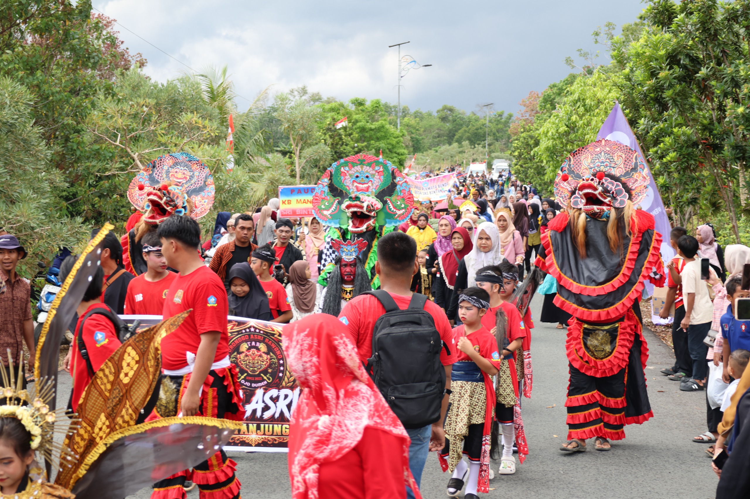 Festival Pawai Budaya Bintan 2026: Sekda Ronny Ajak Warga Jaga Budaya Dan Kuatkan UMKM