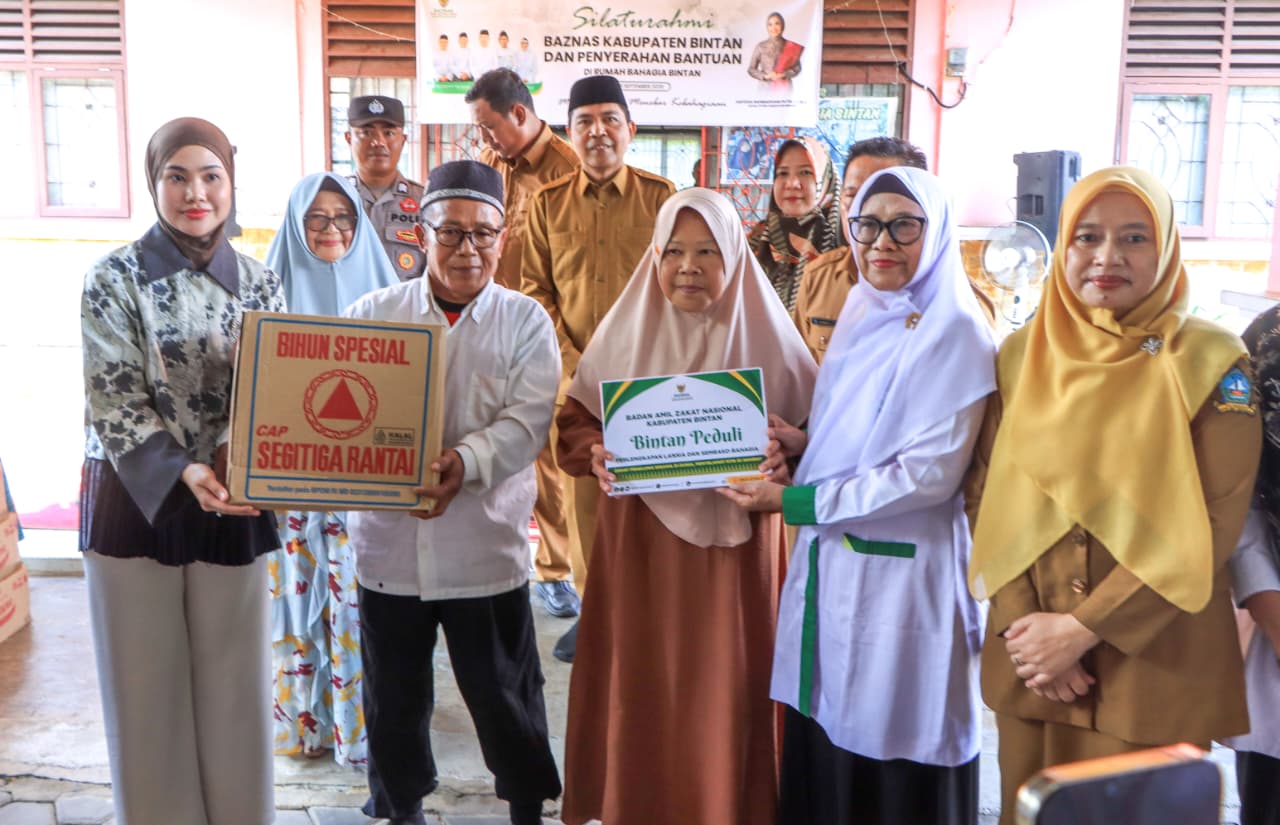 TP-PKK Bintan Dorong Penguatan Kepedulian Sosial melalui Silaturahmi dan Penyerahan Bantuan ke Rumah Bahagia
